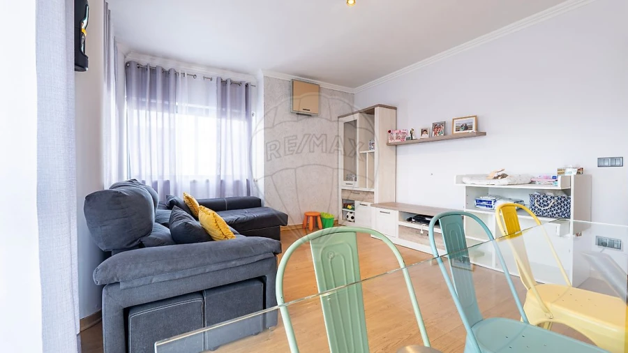 Apartamento T2 para Arrendamento em Rio Maior