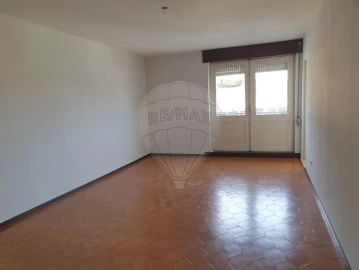 Apartamento T3 para Venda em Gondomar (São Cosme), Valbom e Jovim