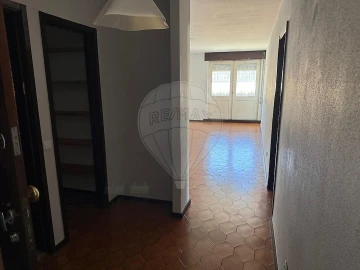 Apartamento T3 para Venda em Gondomar (São Cosme), Valbom e Jovim