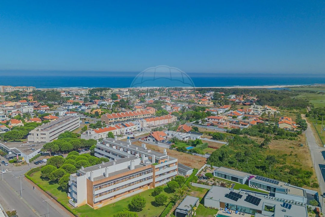 Apartamento T2 para Venda em Esmoriz Foto 1