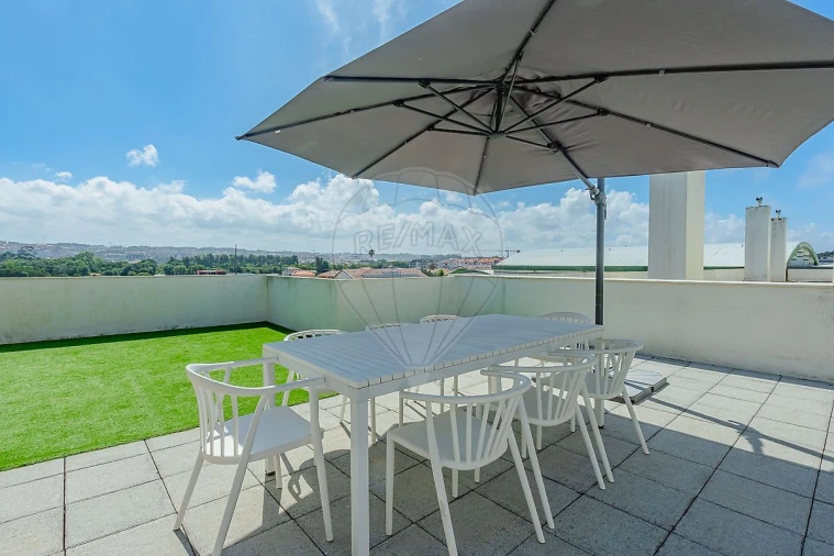 Apartamento T2 para Venda em Esmoriz Foto 5