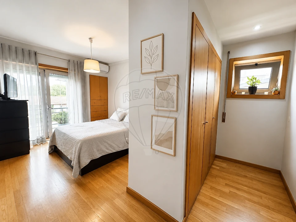 Apartamento T2 para Venda em Nogueira e Silva Escura Foto 4