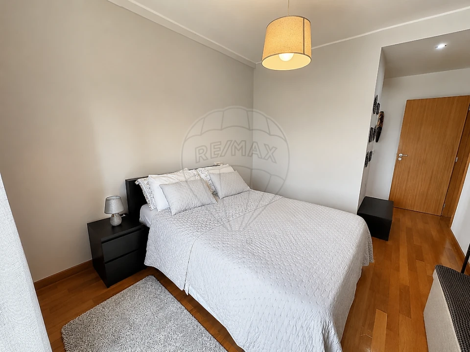 Apartamento T2 para Venda em Nogueira e Silva Escura Foto 5