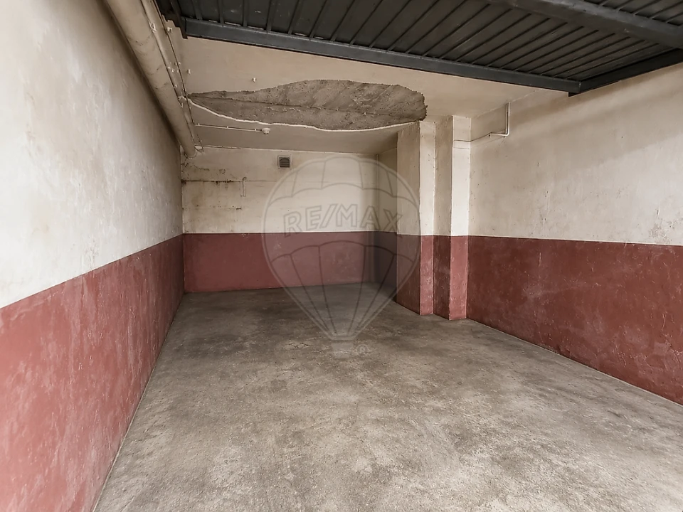Apartamento T2 para Venda em Nogueira e Silva Escura Foto 28
