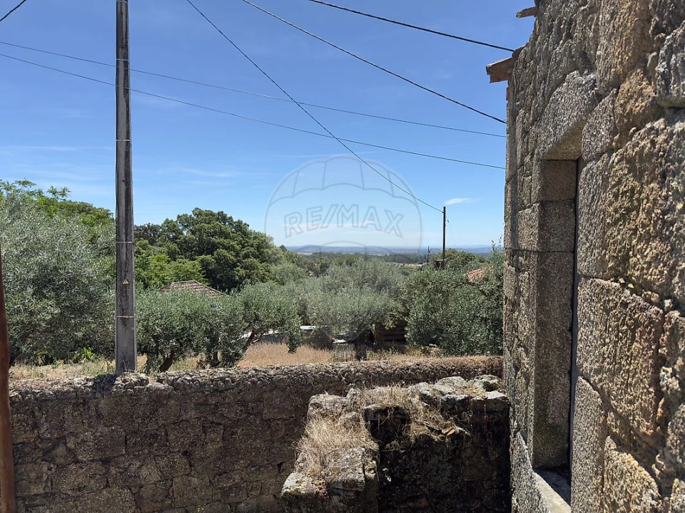 Armazém para Venda em Vale de Prazeres e Mata da Rainha Foto 17