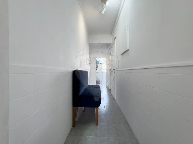 Apartamento T2 para Venda em Amora Foto 16