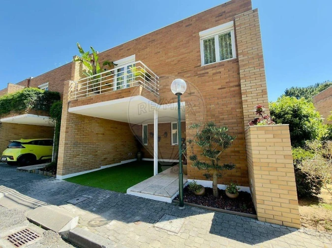Moradia T3 para Venda em Gemeses Foto 11