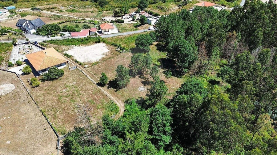 Terreno para Venda em Arcos de Valdevez (São Paio) e Giela Foto 13