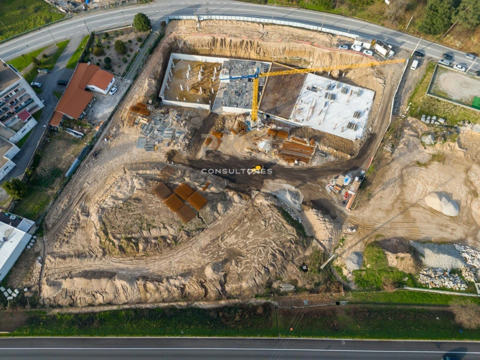 Apartamento T1 para Venda em Penafiel Foto 41