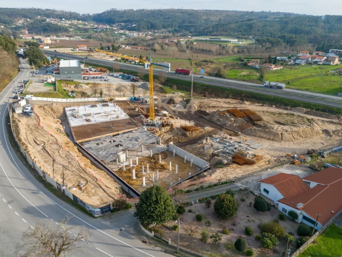 Apartamento T1 para Venda em Penafiel Foto 37