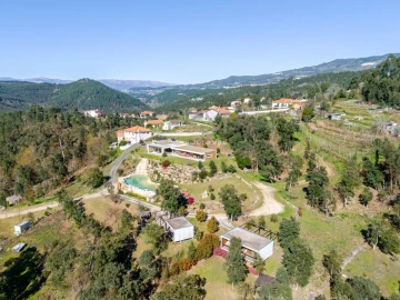 Moradia T3 para Venda em Mondim de Basto