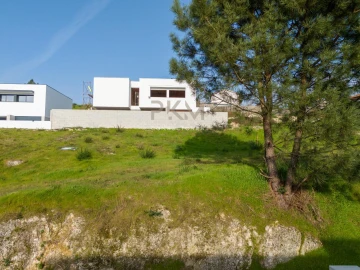 Terreno para Venda em Amarante (São Gonçalo), Madalena, Cepelos e Gatão