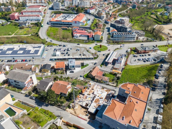 Apartamento T3 para Venda em Amarante (São Gonçalo), Madalena, Cepelos e Gatão Foto 14