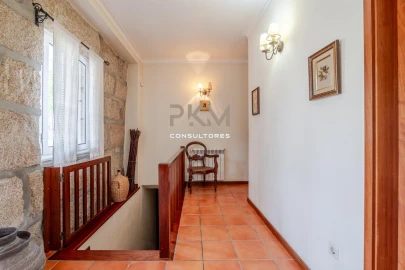 Moradia T3 para Venda em Lufrei