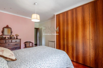 Moradia T3 para Venda em Lufrei