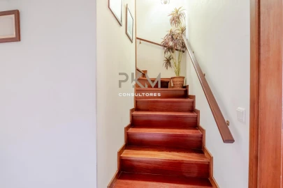 Moradia T3 para Venda em Lufrei