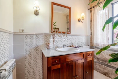 Moradia T3 para Venda em Lufrei