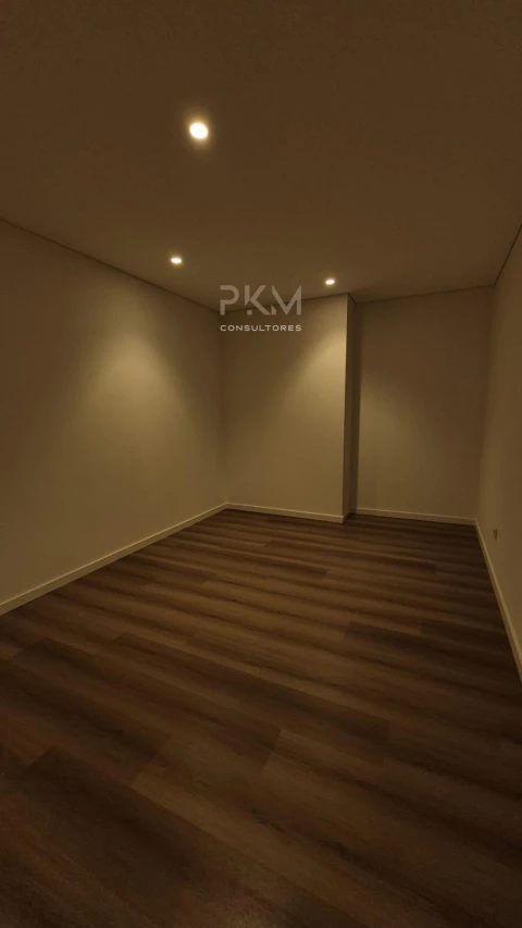 Apartamento T2 para Venda em Santa Maria Maior