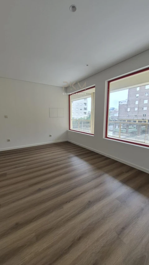 Apartamento T2 para Venda em Santa Maria Maior