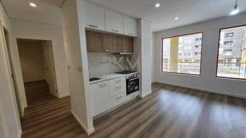 Apartamento T2 para Venda em Santa Maria Maior