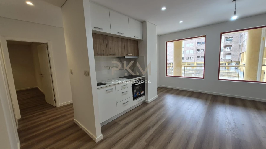 Apartamento T2 para Venda em Santa Maria Maior Foto 6