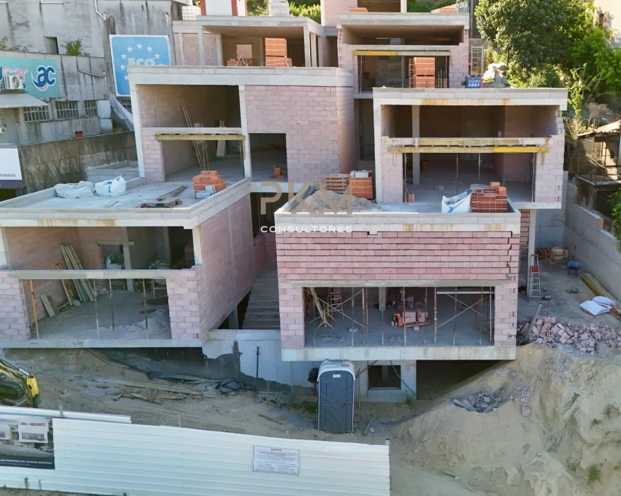 Apartamento T3 para Venda em Amarante (São Gonçalo), Madalena, Cepelos e Gatão Foto 2