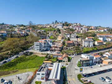 Apartamento T3 para Venda em Amarante (São Gonçalo), Madalena, Cepelos e Gatão