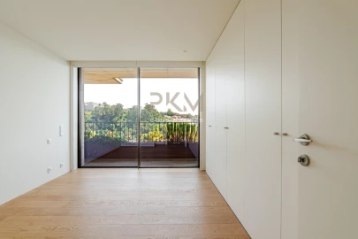 Apartamento T3 para Venda em Lordelo do Ouro e Massarelos