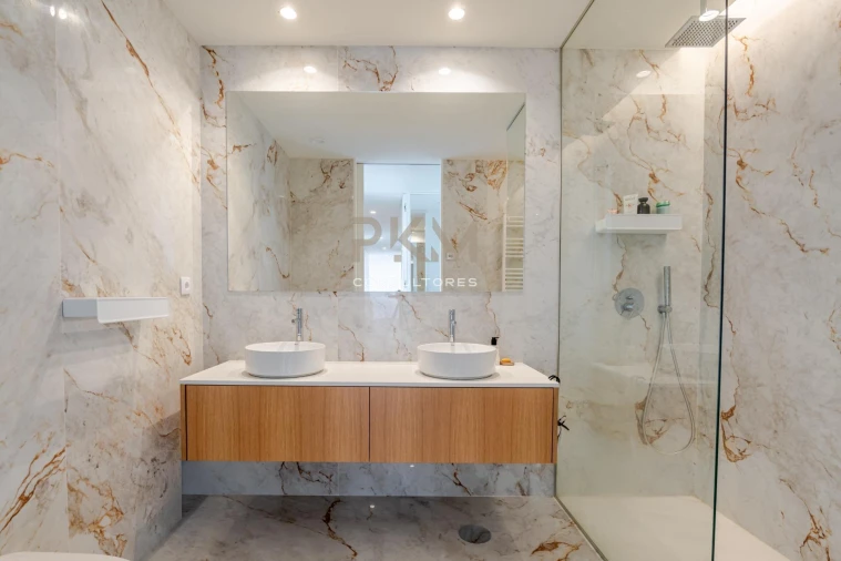 Apartamento T3 para Venda em Lordelo do Ouro e Massarelos Foto 18