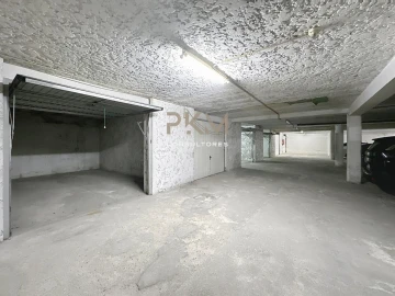 Garagem para Venda em Amarante (São Gonçalo), Madalena, Cepelos e Gatão