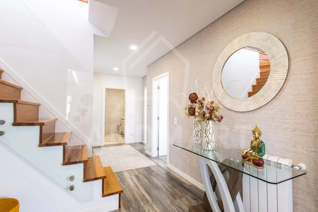 Apartamento T3 para Venda em Turquel Foto 6