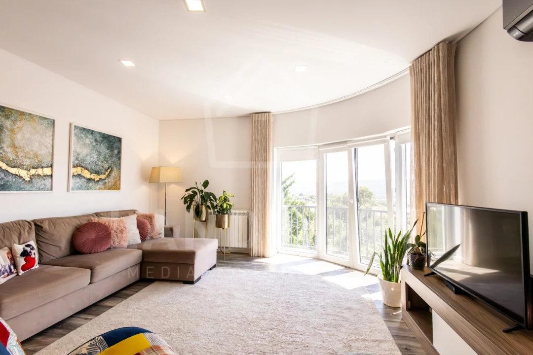 Apartamento T3 para Venda em Turquel Foto 10