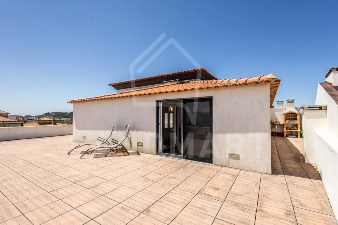 Apartamento T3 para Venda em Turquel Foto 16