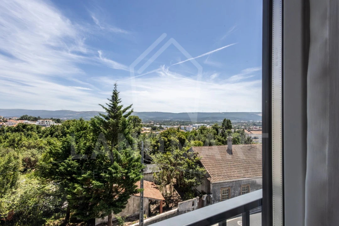 Apartamento T3 para Venda em Turquel Foto 35