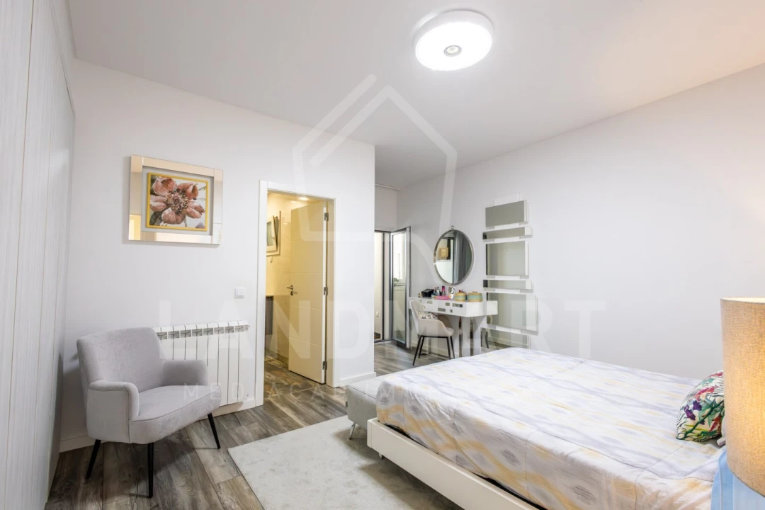 Apartamento T3 para Venda em Turquel Foto 41