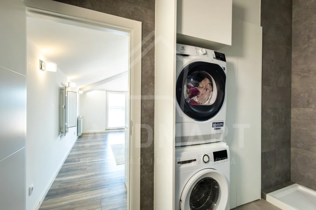 Apartamento T3 para Venda em Turquel Foto 48