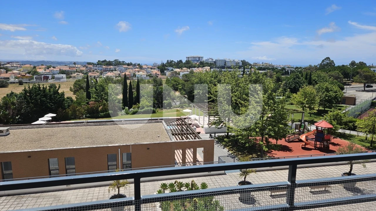 Apartamento T2 para Arrendamento em Carnaxide e Queijas Foto 4