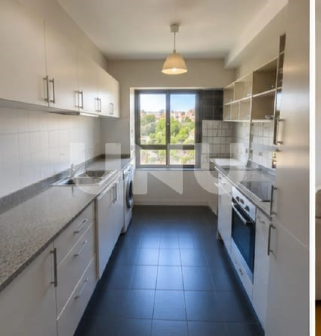 Apartamento T2 para Arrendamento em Carnaxide e Queijas Foto 6