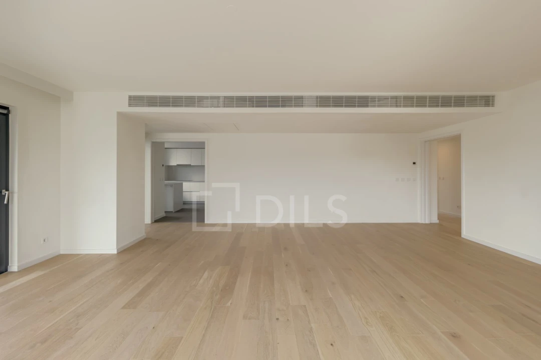 Apartamento T4 para Venda em Avenidas Novas Foto 6