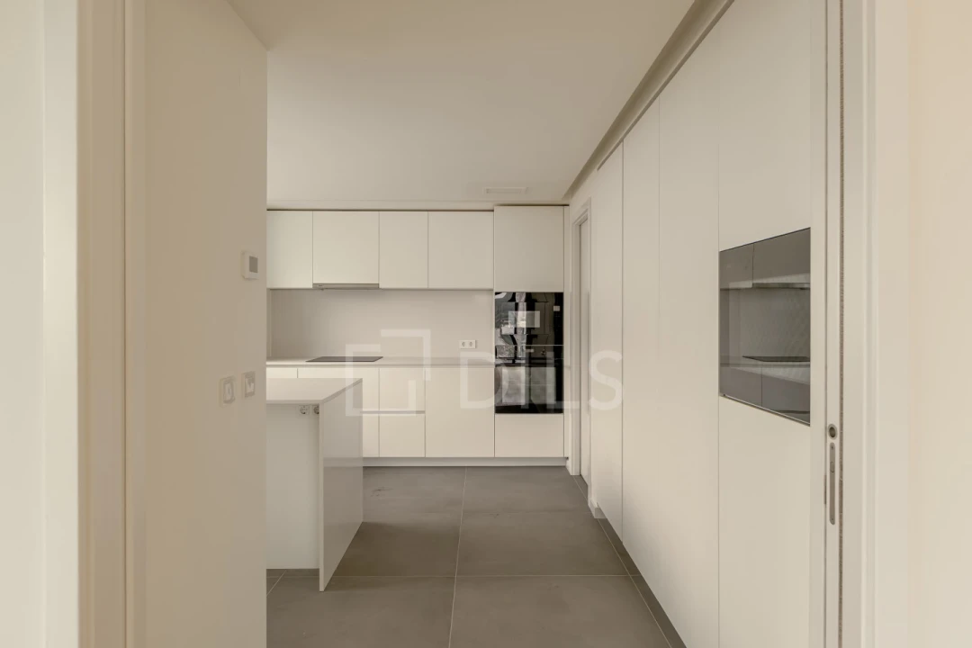 Apartamento T4 para Venda em Avenidas Novas Foto 8