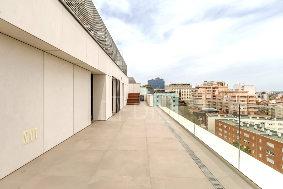 Apartamento T4 para Venda em Avenidas Novas Foto 11