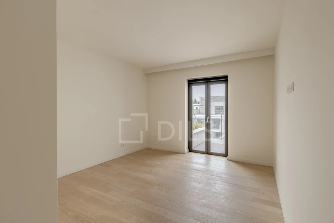 Apartamento T4 para Venda em Avenidas Novas Foto 25