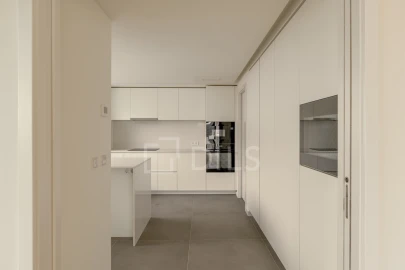 Apartamento T4 para Venda em Avenidas Novas