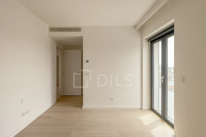 Apartamento T4 para Venda em Avenidas Novas
