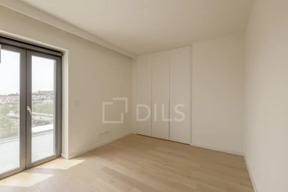 Apartamento T4 para Venda em Avenidas Novas
