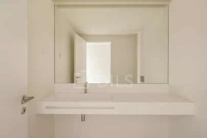 Apartamento T4 para Venda em Avenidas Novas