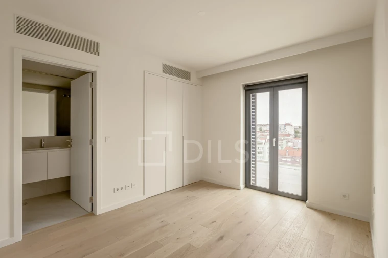 Apartamento T4 para Venda em Avenidas Novas Foto 9