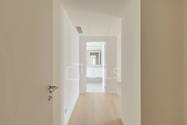 Apartamento T4 para Venda em Avenidas Novas Foto 16