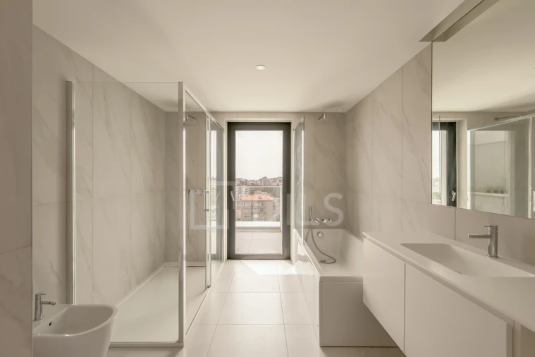 Apartamento T4 para Venda em Avenidas Novas Foto 21