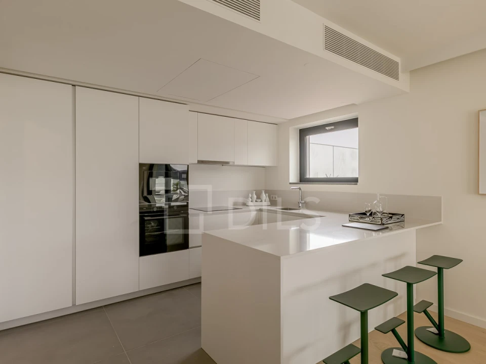 Apartamento T4 para Venda em Avenidas Novas Foto 12